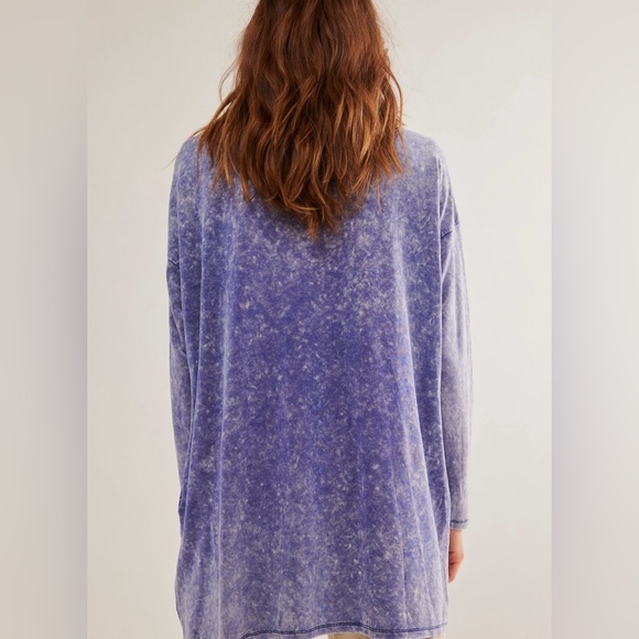 Star T Shirt Dress - Picture 2 of 5